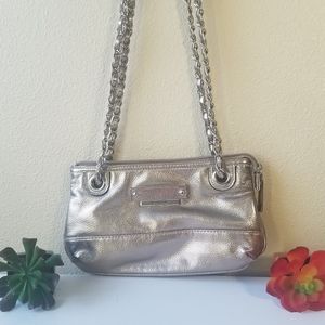 Ellen Tracy Shoulder bag